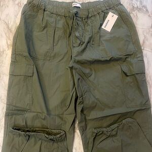 Sonoma Dark Green Casual Pants